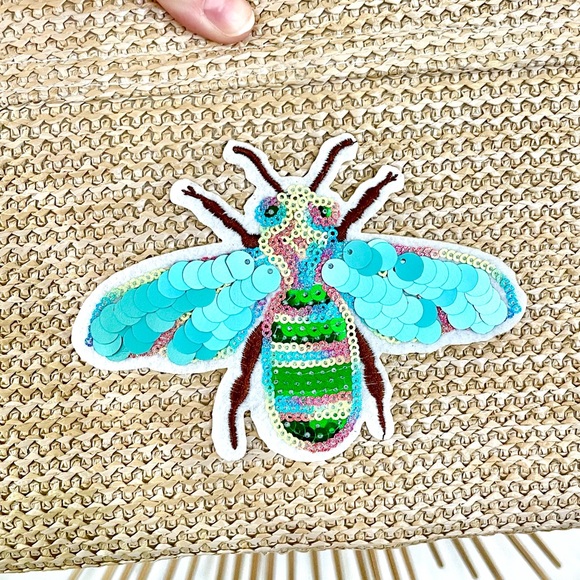 Bumble Bee Pom Pom Straw Clutch - Picture 4 of 9